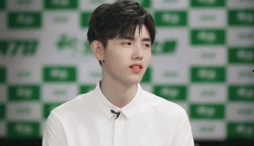 娱乐圈爆料王俊凯吴磊,王俊凯吴磊神秘互动引热议！”