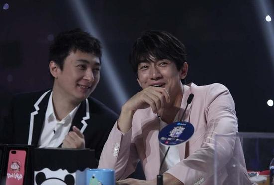 吴麒麟好朋友爆料视频