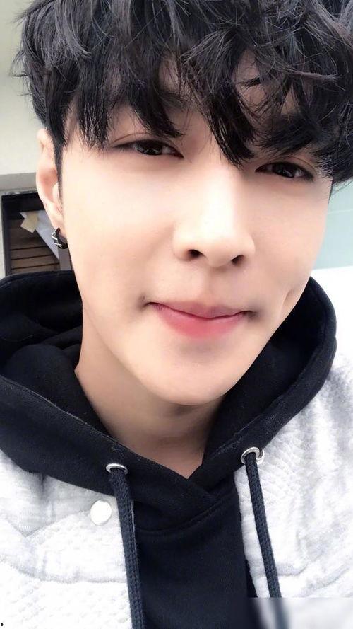 迪丽热巴张艺兴黄磊圈内爆料,迪丽热巴、张艺兴、黄磊的幕后故事