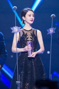 娱乐圈爆料赵丽颖张艺兴,娱乐圈新CP诞生！