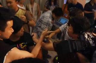 爆料助理打架视频大全