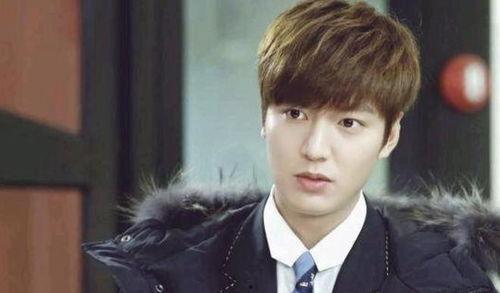 大师爆料李敏镐视频,揭秘明星背后的真实生活