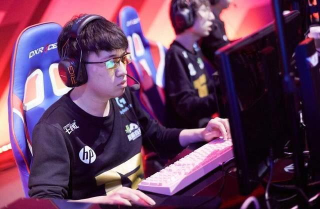 爆料小虎退役视频大全,回顾电竞传奇选手的辉煌瞬间